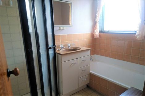 Photo of property in 2/5 Fir Tree Lane, Aranui, Christchurch, 8061