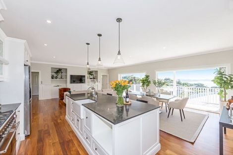 Photo of property in 2e Vipond Road, Stanmore Bay, Whangaparaoa, 0932