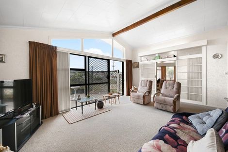 Photo of property in 2 Guy Place, Melville, Hamilton, 3206