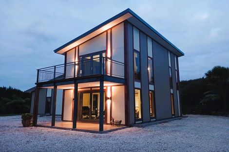 Photo of property in 9/240 Alma Road, Westport, Cape Foulwind, 7892