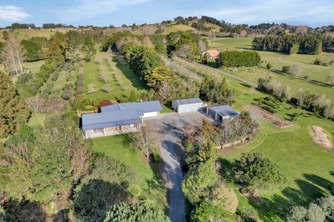 Photo of property in 86 Main Road, Kauri, Kamo, 0185