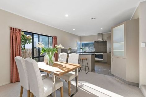 Photo of property in 1/26 Centorian Drive, Windsor Park, Auckland, 0632