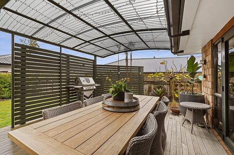 Photo of property in 69b Karamea Street, Whalers Gate, New Plymouth, 4310