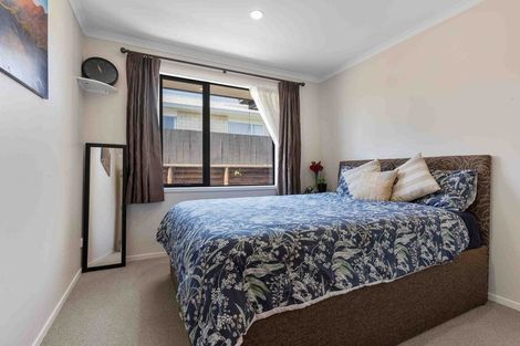 Photo of property in 68 Sunnyvale Street, Bell Block, New Plymouth, 4312