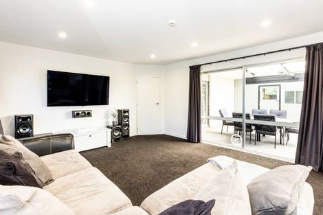 Photo of property in 11 Roskilda Crescent, Taradale, Napier, 4112
