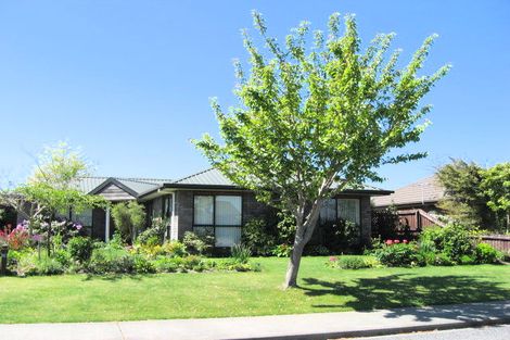 Photo of property in 76 Fairweather Crescent, Kaiapoi, 7630