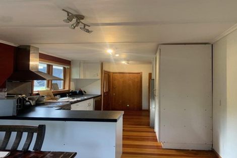 Photo of property in 17 Clearmont Crescent, Blagdon, New Plymouth, 4310
