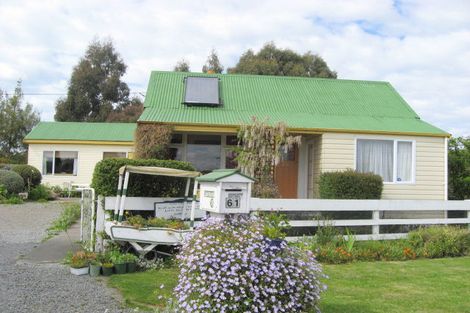 Photo of property in 61 Chinnerys Road, Woodend, 7610