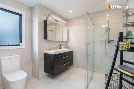 Photo of property in 13 Huntly Road, Outram, 9019