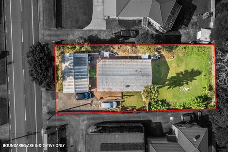 Photo of property in 155 View Road, Sunnyvale, Auckland, 0612