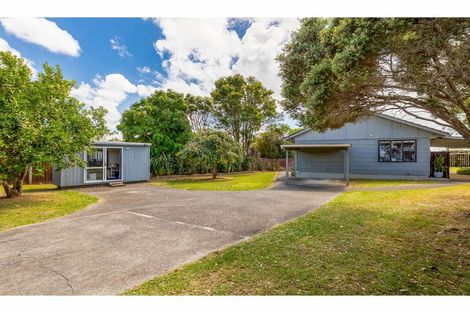 Photo of property in 7 Imperial Place, Henderson, Auckland, 0612