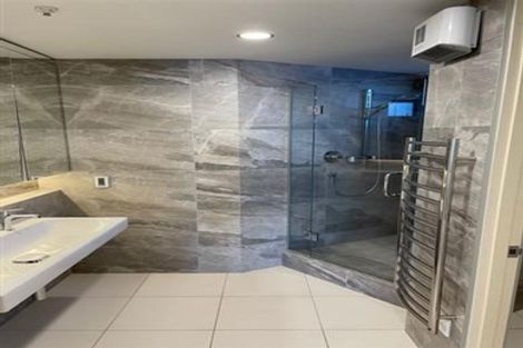 Photo of property in 2/167 Tamaki Drive, Kohimarama, Auckland, 1071