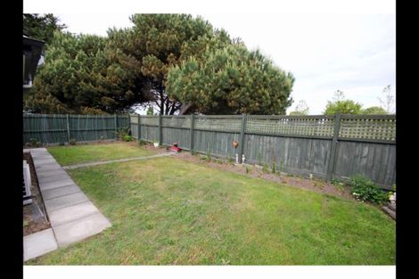 Photo of property in 2/231 Bower Avenue, North New Brighton, Christchurch, 8083