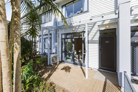 Photo of property in 86/2 Armoy Drive, East Tamaki, Auckland, 2016