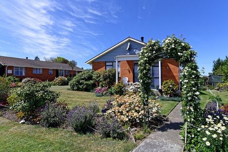 Photo of property in 4 Lowther Street, Oamaru North, Oamaru, 9400