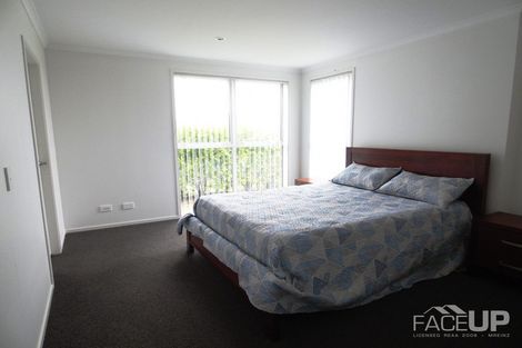 Photo of property in 63h Westgate Drive, Massey, Auckland, 0614