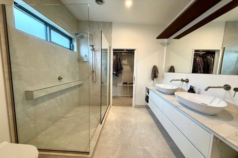 Photo of property in 13 Matuku Lane, Heathcote Valley, Christchurch, 8022