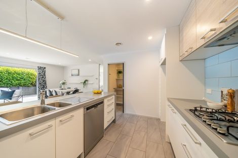 Photo of property in 27 Kurth Crescent, Silverstream, Upper Hutt, 5019