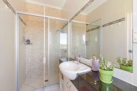 Photo of property in 34 Nautilus Drive, Gulf Harbour, Whangaparaoa, 0930