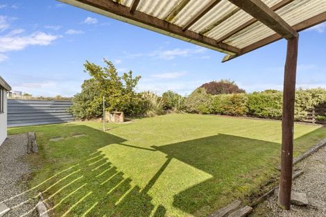 Photo of property in 12 Pinedale Parade, Milson, Palmerston North, 4414
