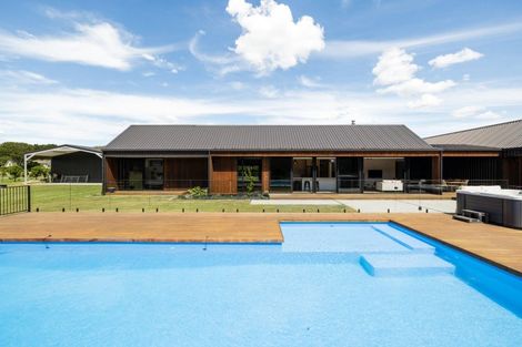 Photo of property in 558b Ruakura Road, Newstead, Hamilton, 3286