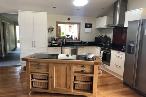 Photo of property in 14 Murray Street, Wallaceville, Upper Hutt, 5018