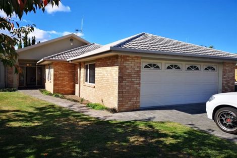 Photo of property in 54 Callum Brae Drive, Rototuna, Hamilton, 3210
