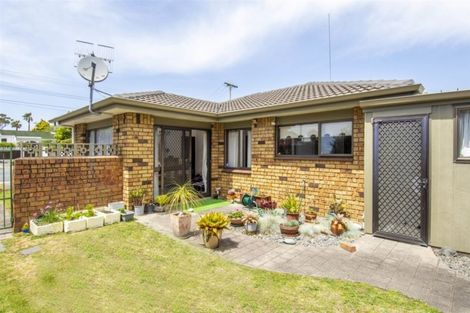 Photo of property in 1/37 Golf Road, Mount Maunganui, 3116