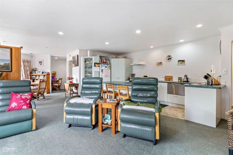 Photo of property in 10 Massey Place, Masterton, 5810