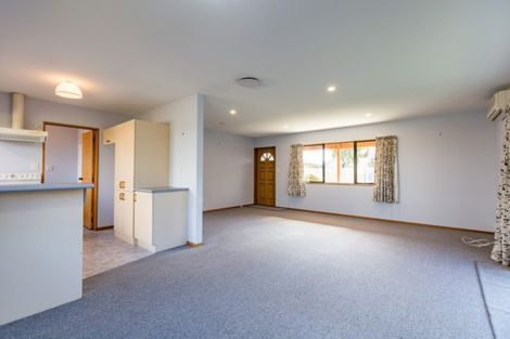 Photo of property in 2/83 Hoon Hay Road, Hoon Hay, Christchurch, 8025