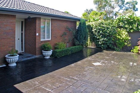 Photo of property in 2/146 Maidstone Road, Ilam, Christchurch, 8041
