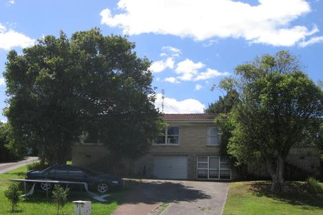 Photo of property in 1/5 Battle Place, Glenfield, Auckland, 0629