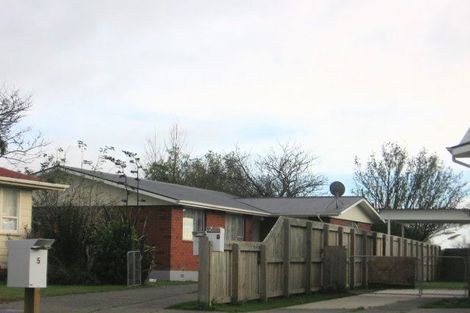 Photo of property in 6 Charwell Place, Highbury, Palmerston North, 4412