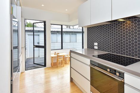 Photo of property in 113 Carnoustie Drive, Wattle Downs, Auckland, 2103