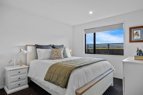 Photo of property in 53 Westpark Boulevard, Rangiora, 7400