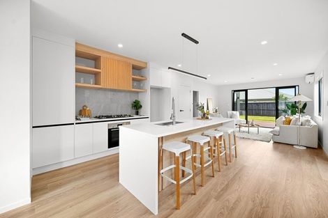 Photo of property in 70 Overton Street, Rototuna North, 3210