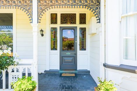 Photo of property in 12 Campbell Street, Whanganui, 4500