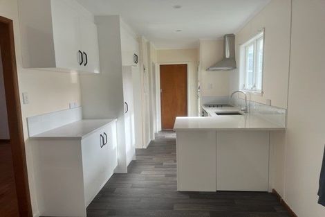 Photo of property in 3 Wycherley Drive, Bucklands Beach, Auckland, 2014