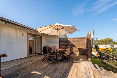 Photo of property in 17 Mccall Avenue, Pauanui, Hikuai, 3579