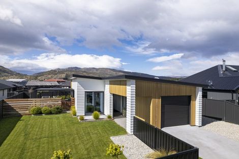 Photo of property in 53 Olds Crescent, Cromwell, 9310