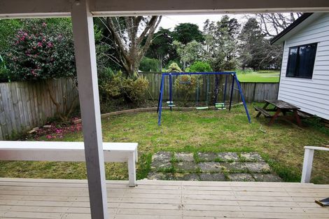 Photo of property in 5 Pinehurst Place, Wattle Downs, Auckland, 2103
