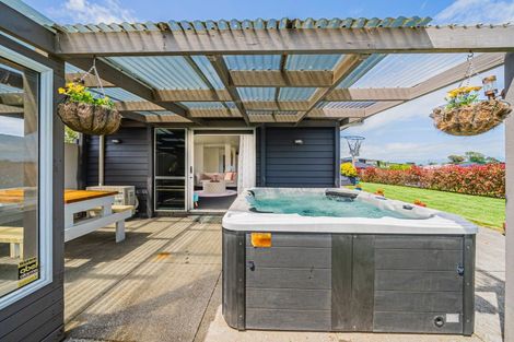 Photo of property in 28a Jules Crescent, Bell Block, New Plymouth, 4312