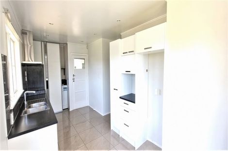 Photo of property in 80 Mcannalley Street, Manurewa East, Auckland, 2102