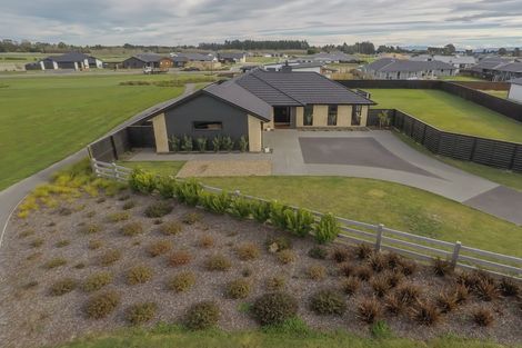 Photo of property in 26 Glenfinnan Place, West Melton, 7618