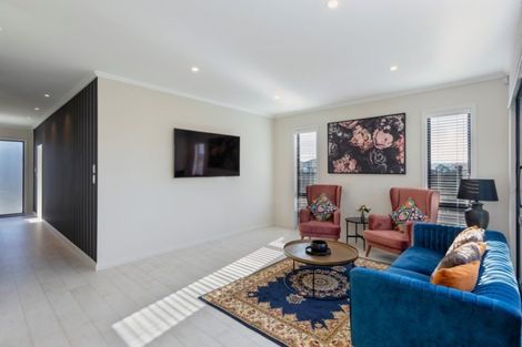 Photo of property in 13 Turret Lane, Hobsonville, Auckland, 0616