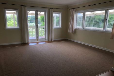 Photo of property in 2 Waimahanga Road, Onerahi, Whangarei, 0110