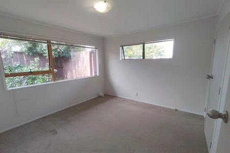 Photo of property in 69 Stanniland Street, Sunnyhills, Auckland, 2010