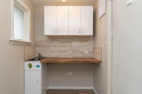 Photo of property in 1/11 Division Street, Riccarton, Christchurch, 8041