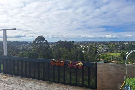 Photo of property in 155 Glengarry Road, Glen Eden, Auckland, 0602