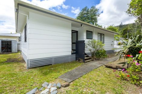 Photo of property in 36a Black Beech Street, Birchville, Upper Hutt, 5018